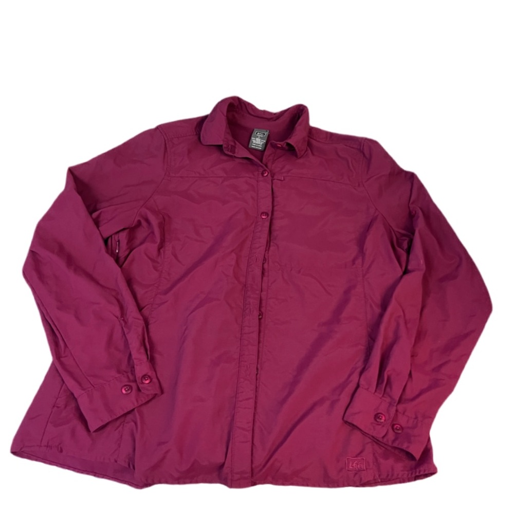 Women's REI outdoors/camping burgundy button down shirt size L